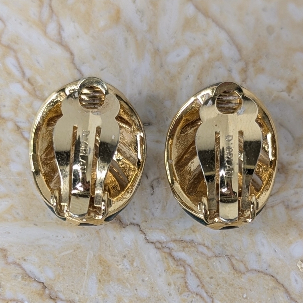 Vintage D'Orian Gold Tone With Blue & Green Enamel Clip On Earrings - Picture 3 of 8